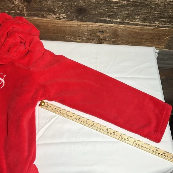 Red Hooded Plush Victoria Secret monogrammed VS Robe. Size Large - Picture 8 of 10